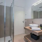 Silvia Villa *