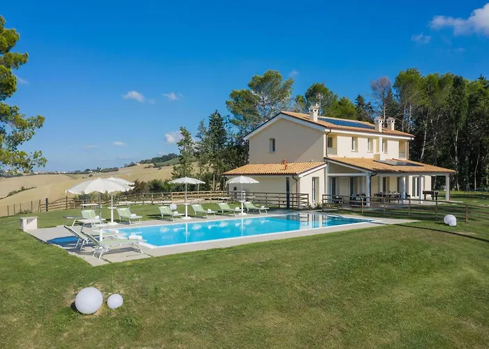 Βίλα Silvia Montemaggiore al Metauro